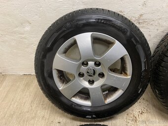 ALU KOLA ŠKODA R15 5x112 SE ZIMNÍMI PNEU BARUM 195/65R15 - 2