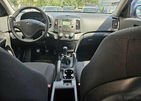 Hyundai i30 1.4-KLIMA-ISOFIX1 - 2