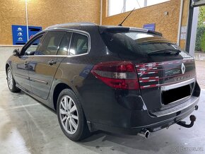 Renault Laguna III 2.0dCi 150PS 4Control - tažné - serv.kníž - 2