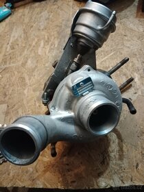 Turbo Kia Sorrento 2,5 crdi 125 kw - 2