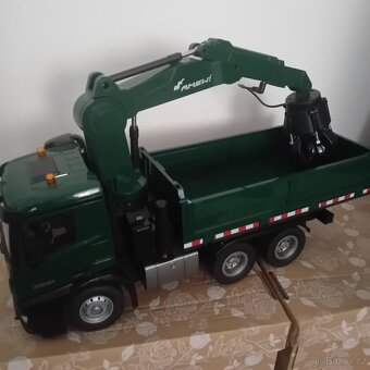 RC Mercedes Benz Arocs - 2