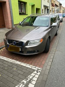 Volvo V70 - 2