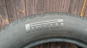 Prodám 2x pneu Pirelli Cinturato P7,215/55/17/94W letní - 2