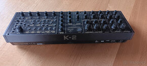 Behringer K-2 syntezátor - 2