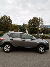 Nissan QASHQAI 1,6 benzín STK 9/2026 - 2