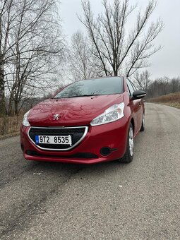 PEUGEOT 208 - 2