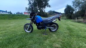 Suzuki dr650rse - 2