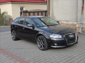 Audi A3 2.0TDI 103kW 2010 169349km SPORTBACK 1.MAJITEL - 2