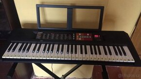 Yamaha PSR F51 - 2