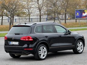 Volkswagen Touareg 3.0tdi 176 kwt - 2