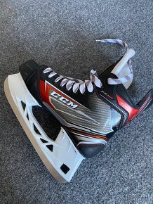 dětské hokejové brusle CCM JETSPEED FT470 JR D - 2