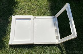 Skládací plastový snídaňový stolek bílý - 2