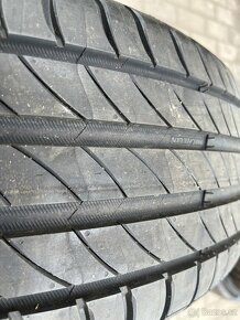 Letní pneumatiky Michelin 215/55 R17 - 2