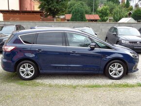 Ford S-max 2,0 D EcoBlue automat TITANIUM 146.000 km - 2