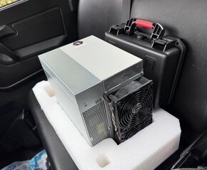 Bitmain L9 17 GH/s - 2