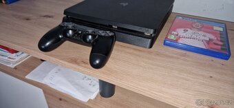 Playstation 4 - 2