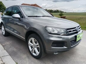 VW Touareg 4.2TDI 4MOTION R-LINE ´ČR - 2