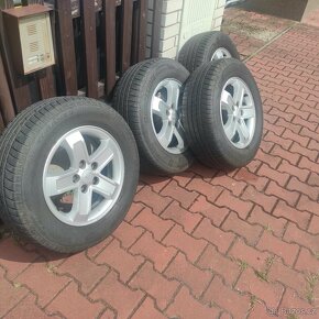 Komplet SUV Alu kola 6,5Jx16 ET41 s letními pneu 235/60 R16 - 2