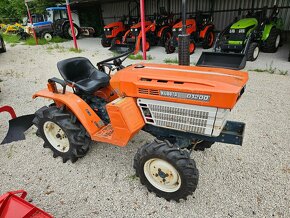 malotraktor Kubota B1200 4x4 - 2