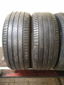 Michelin 235/55 R18 100V 3-4mm - 2