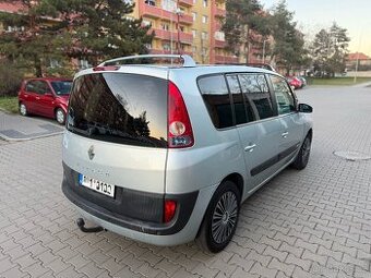 Renault Espace 1.9 DCI (88kW) r.v 2007 • 7 Místní - 2