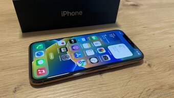 Apple iPhone 11 Pro 256GB,příslušenství, 4990Kč - 2