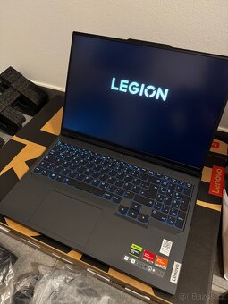 Lenovo Legion Pro 5 16ARX8 - 2