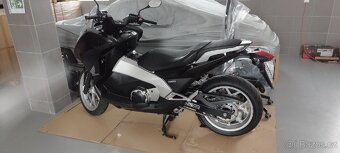 Honda NC 700 Integra - 2