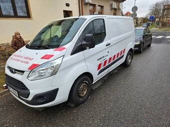 Ford Transit Custom - doprovodné vozidlo - 2