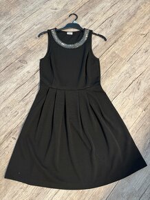 Letní šaty 5 ks + sukně - 2