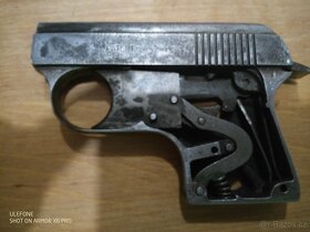 Startovací pistole stará německá - 2