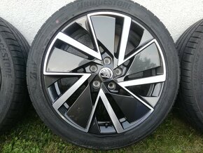 alu Škoda Octavia IV letní 225/45/18 zánovní pneu - 2