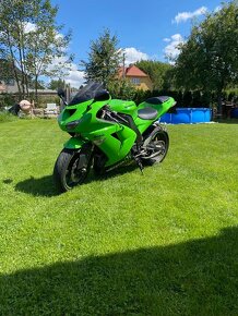 Kawasaki Ninja zx10r - 2