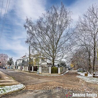 Prodej RD s pozemkem 890 m2, v ul. Lipová, Klecany - 2