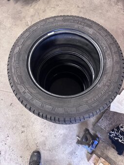 Michelin Agilis 3, 215/65 R16C - 2