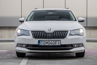 Škoda Superb Combi 2.0 TDI Ambition DSG - 2