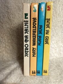 Prodám 4 knihy Mazo de la Roche - Jalna - 2