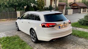 Opel insignia 2.0 CDTI BiTurbo 143kw OPC line - 2