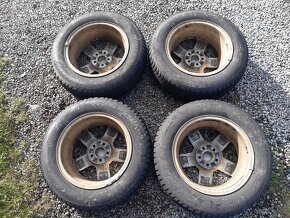 Zimní kola Škoda Octavia 1 pneu Pirelli 195/65 R15 - 2