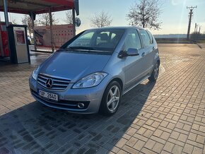 2010 Mercedes-Benz A200 - 2