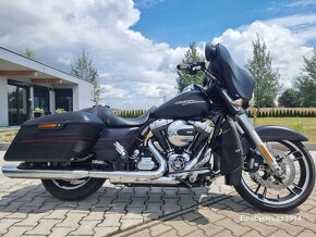 Harley- Davidson FLHXS Street Glide Special NAVI, 2016 - 2