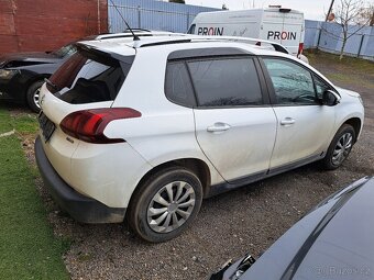 Peugeot 2008 1.2  z defektem motoru - 2