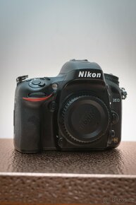 NIKON d610 v super stavu - 2