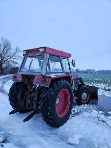 Traktor Zetor Crystal s celnym nakladacom 1981 - 2