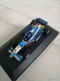 F1 BENETTON Renault 1997 Minichamps - 2