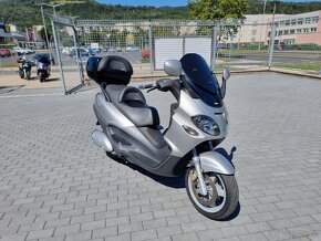 Piaggio X9 - 2