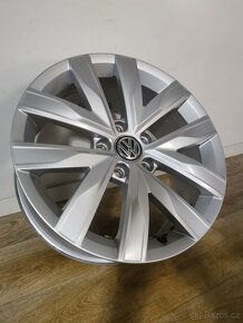 VW Arteon - 4x orig. ALU disky VW 5x112 R17 Praha - 2