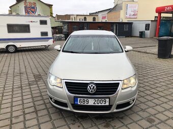 Volkswagen Passat B6 - 2