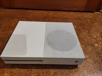 Xbox one s - 2