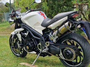 Triumph Speed Triple 1050 - 2